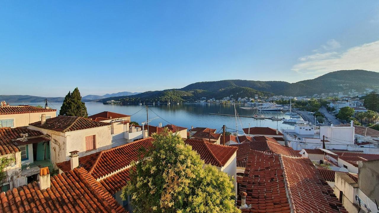 Gigi Rooms Poros Town المظهر الخارجي الصورة