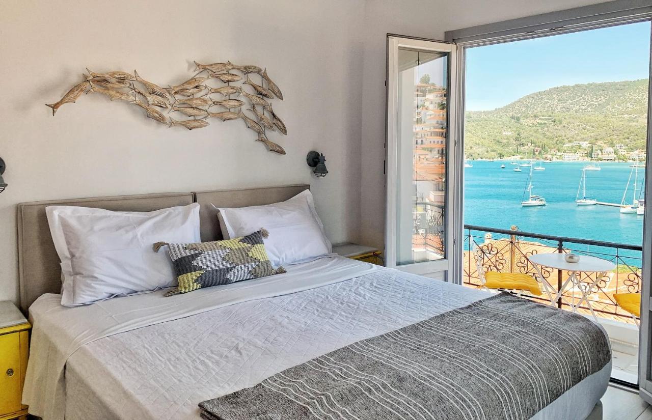 Gigi Rooms Poros Town المظهر الخارجي الصورة