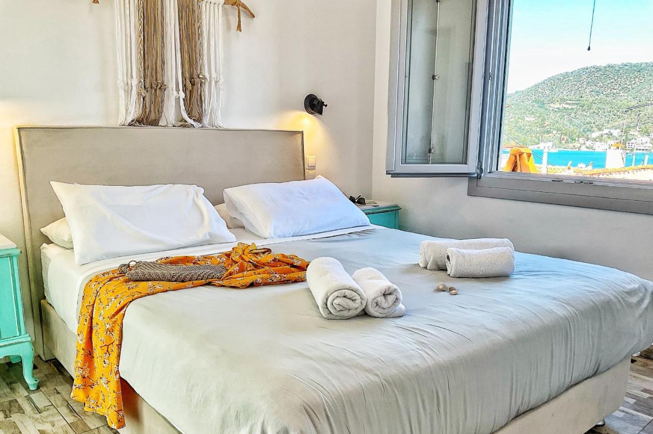 Gigi Rooms Poros Town المظهر الخارجي الصورة