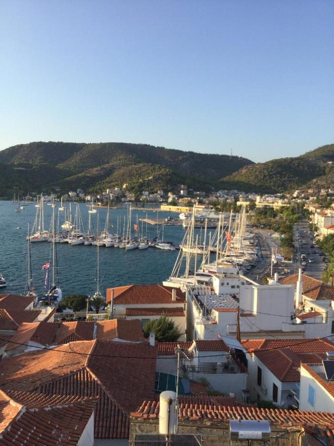 Gigi Rooms Poros Town المظهر الخارجي الصورة
