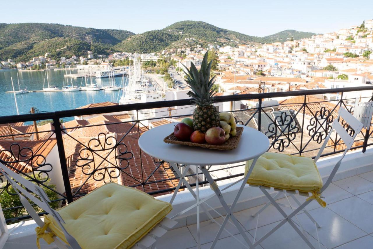 Gigi Rooms Poros Town المظهر الخارجي الصورة