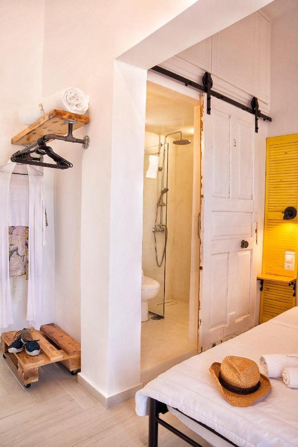 Gigi Rooms Poros Town المظهر الخارجي الصورة